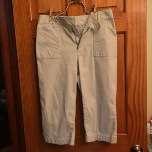 Sonoma Capris. Barely worn. Smoke free home.